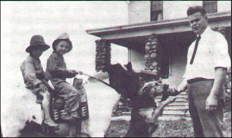 The Schiller family with pony and dog