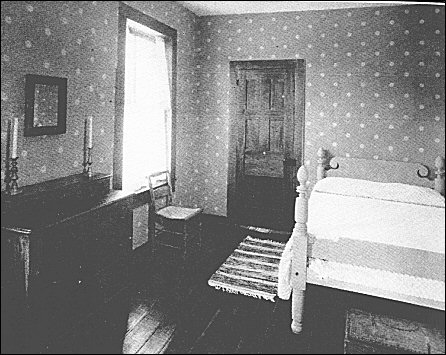 [Teacher's bedroom.]